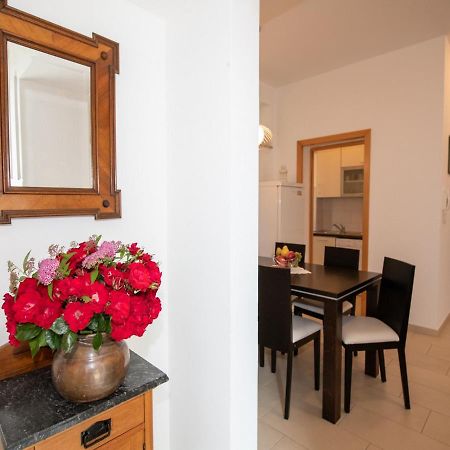 Apartment Marina With Sea View Lovran Bagian luar foto