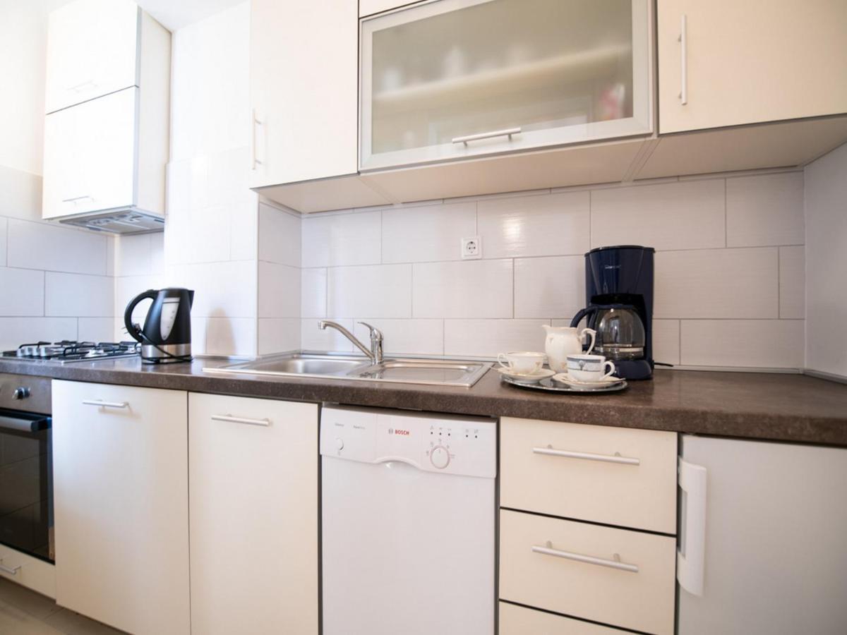 Apartment Marina With Sea View Lovran Bagian luar foto