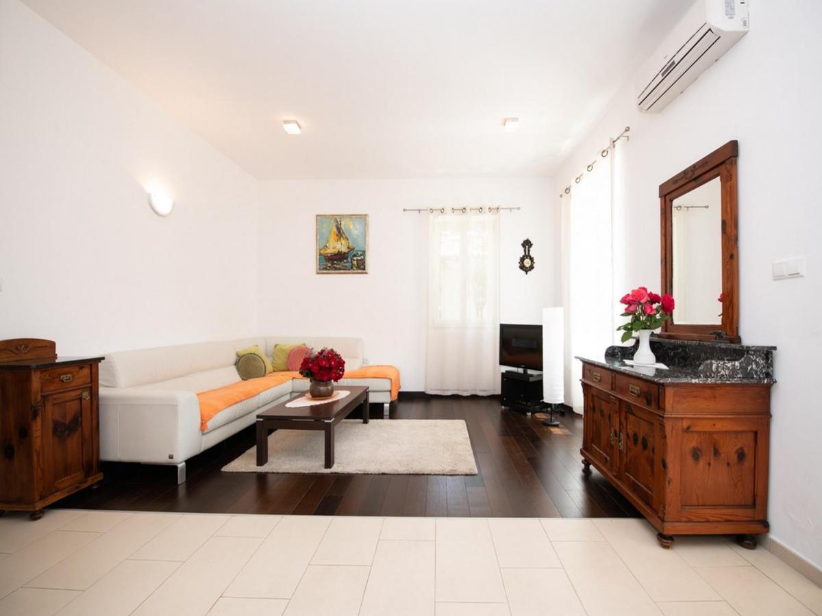 Apartment Marina With Sea View Lovran Bagian luar foto