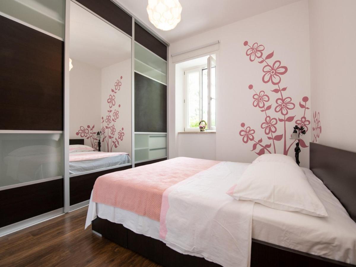 Apartment Marina With Sea View Lovran Bagian luar foto